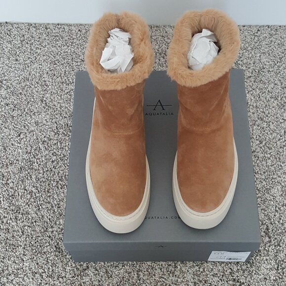 $495 Aquatalia Lavina Suede Weatherproof Ankle Platform Boot Faux Fur Beige 9.5 - Picture 5 of 12